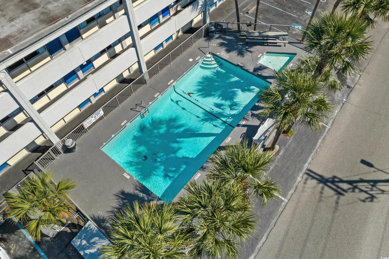 806 Ocean Blvd. - Photo 1