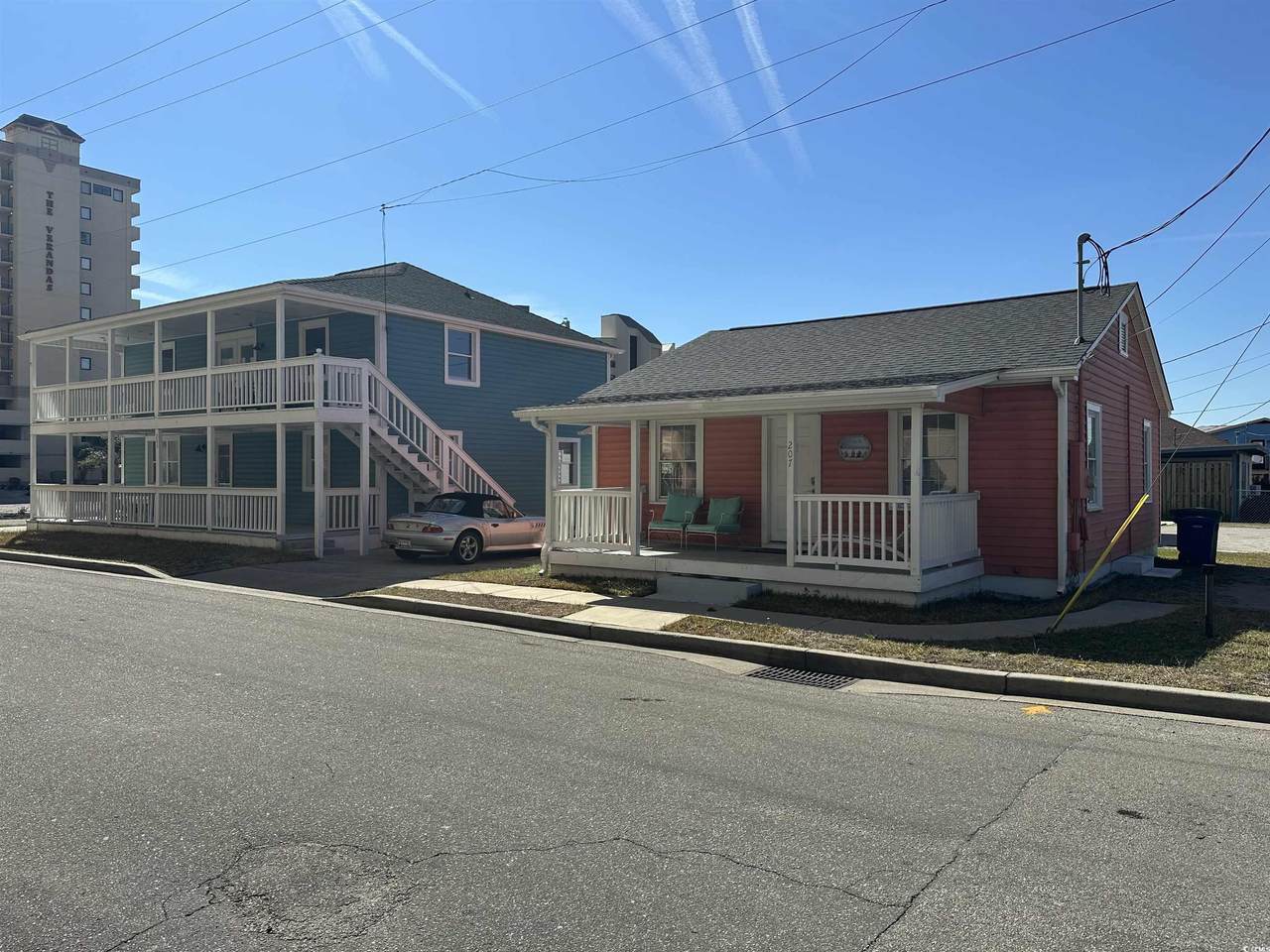 205 5th Ave. S - Photo 1