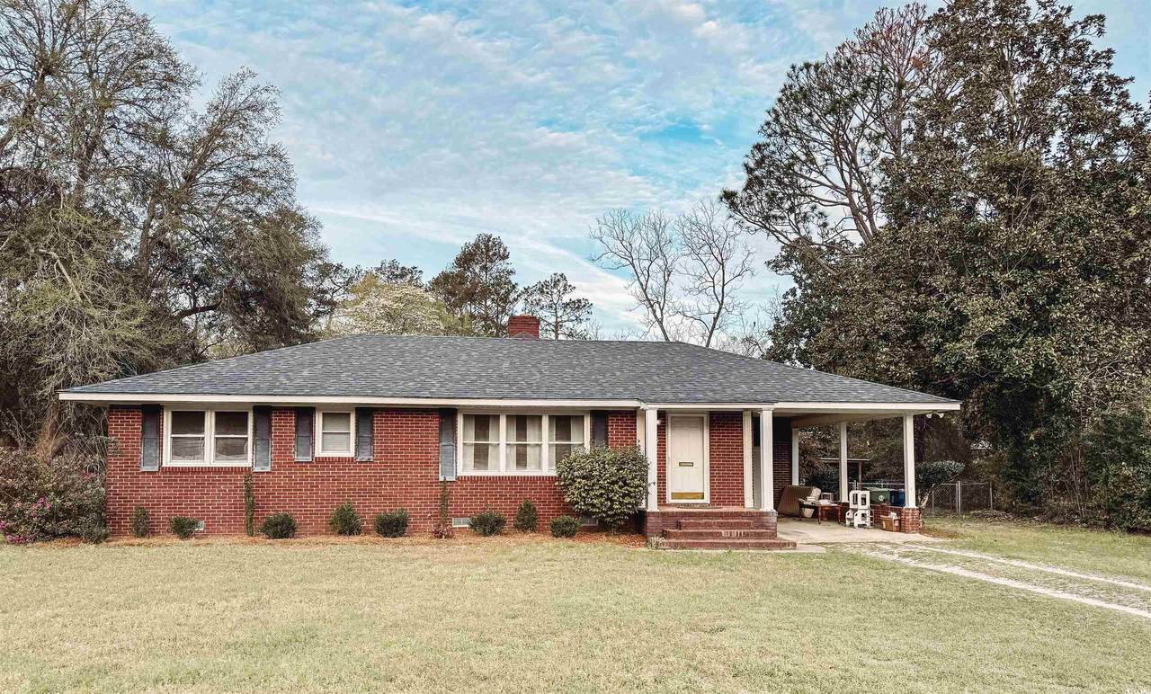 905 Fulton Ave. - Photo 1