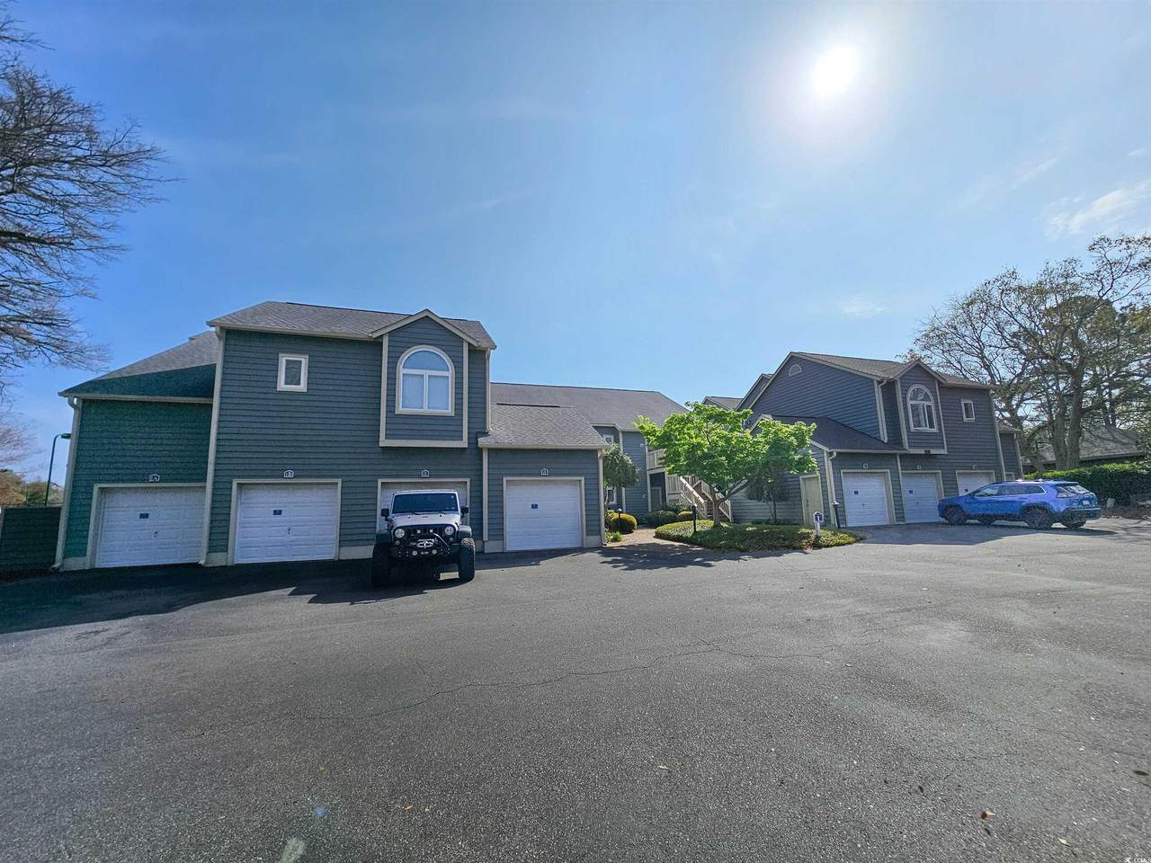 800 Castleford Circle - Photo 1