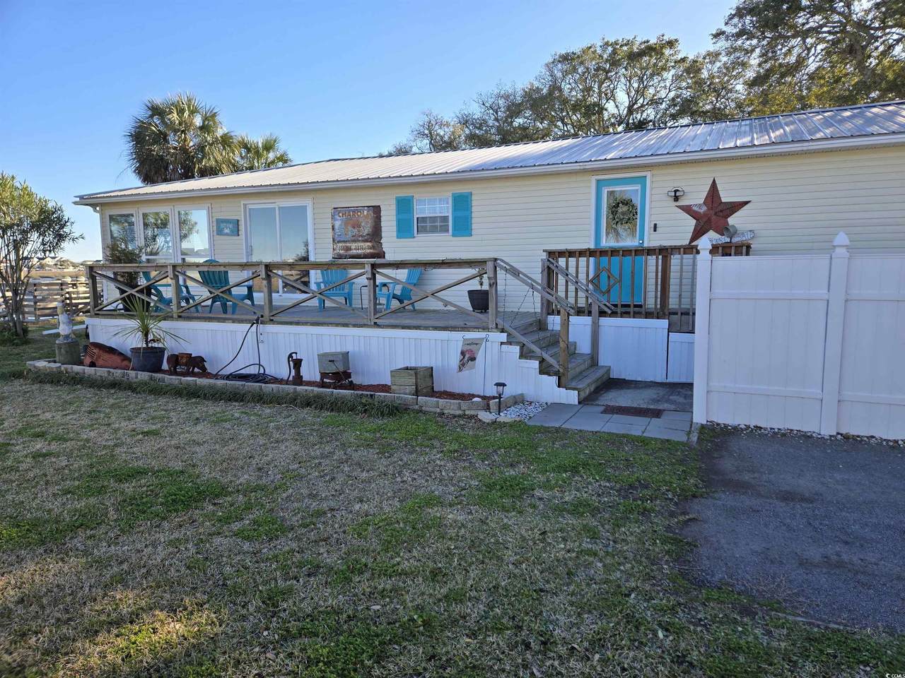 333 Yucca Circle - Photo 1