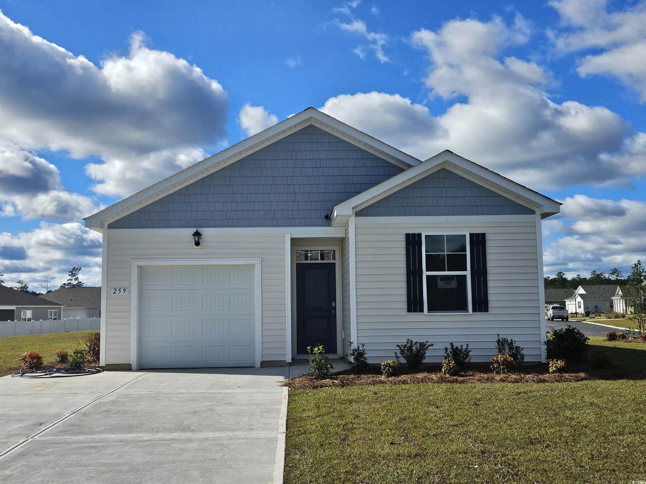 405 Flank St. - Photo 1