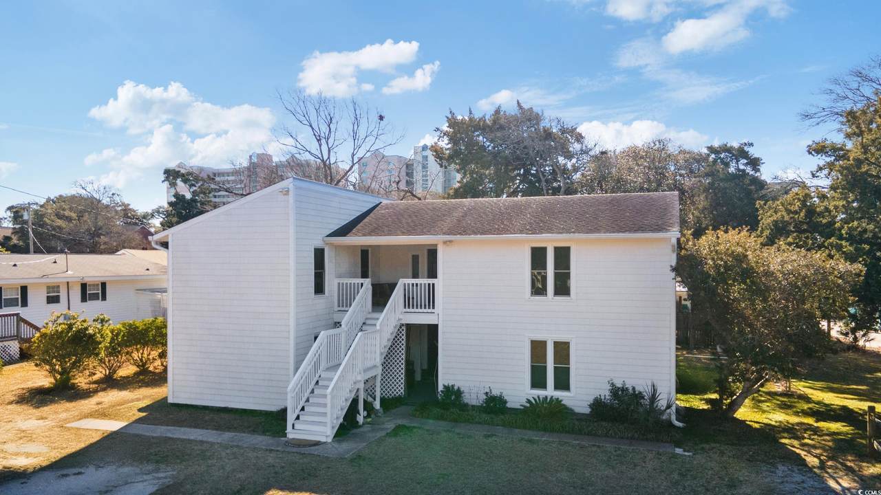 2005 Havens Dr. - Photo 1