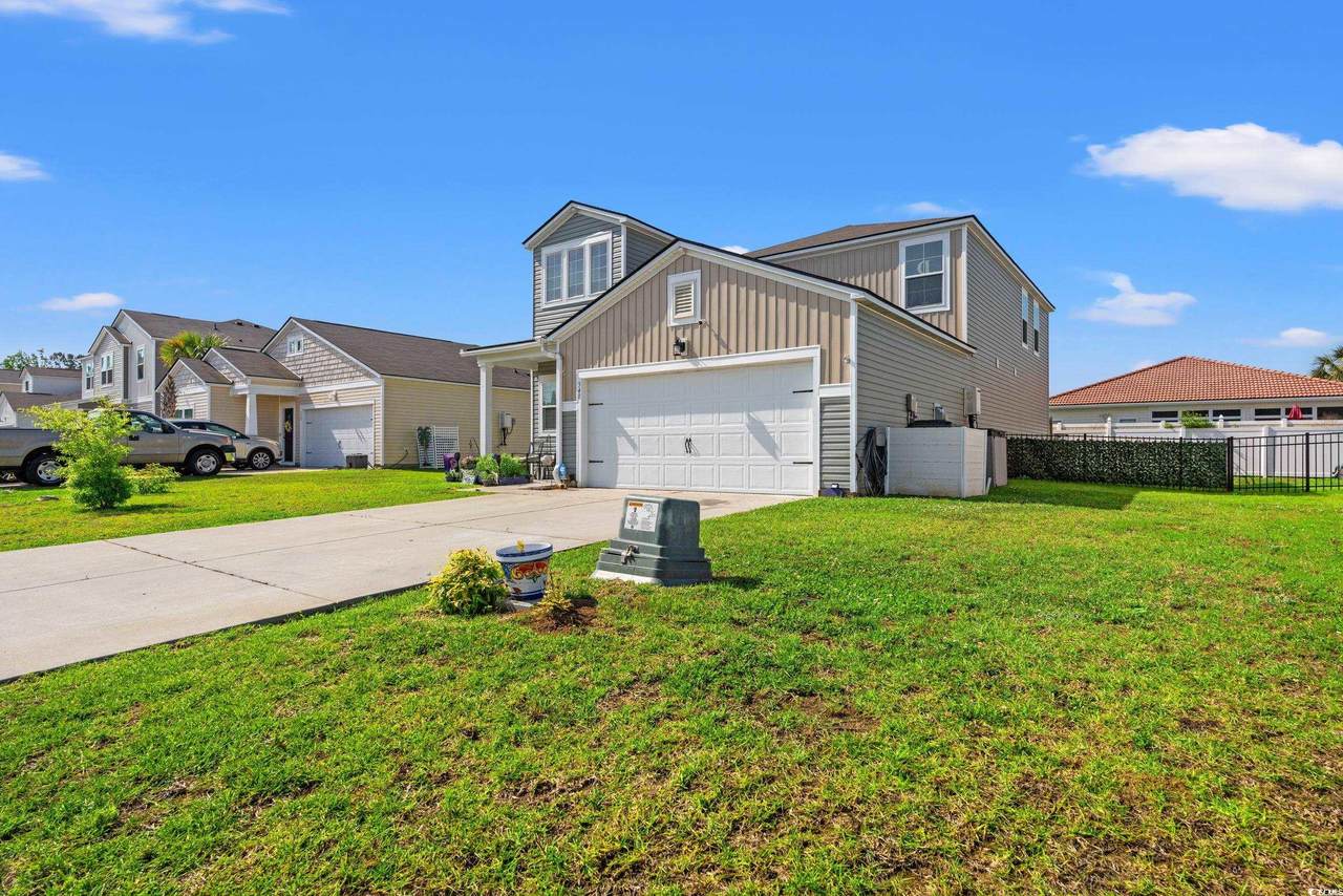 348 Hidden Cove Dr. - Photo 1