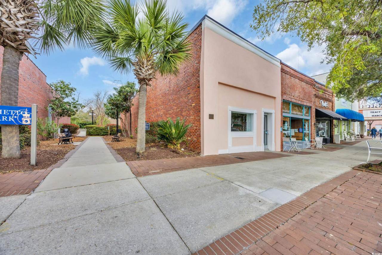 718 Front St. - Photo 1