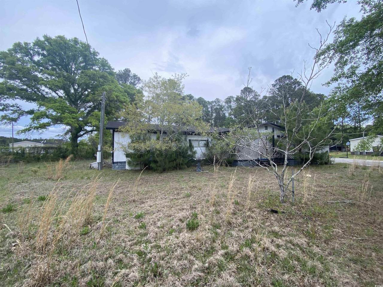 1368 Bluebird Rd. - Photo 1