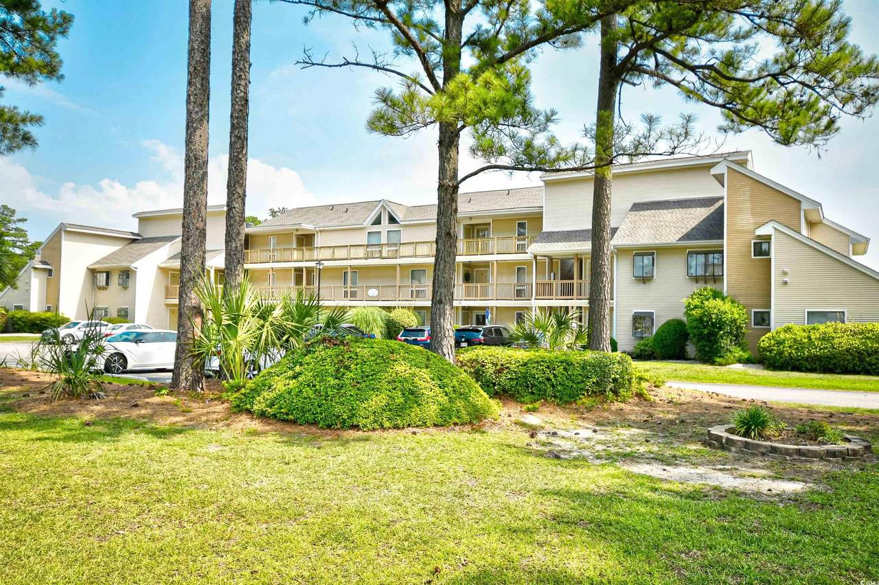 1025 Plantation Dr. - Photo 1