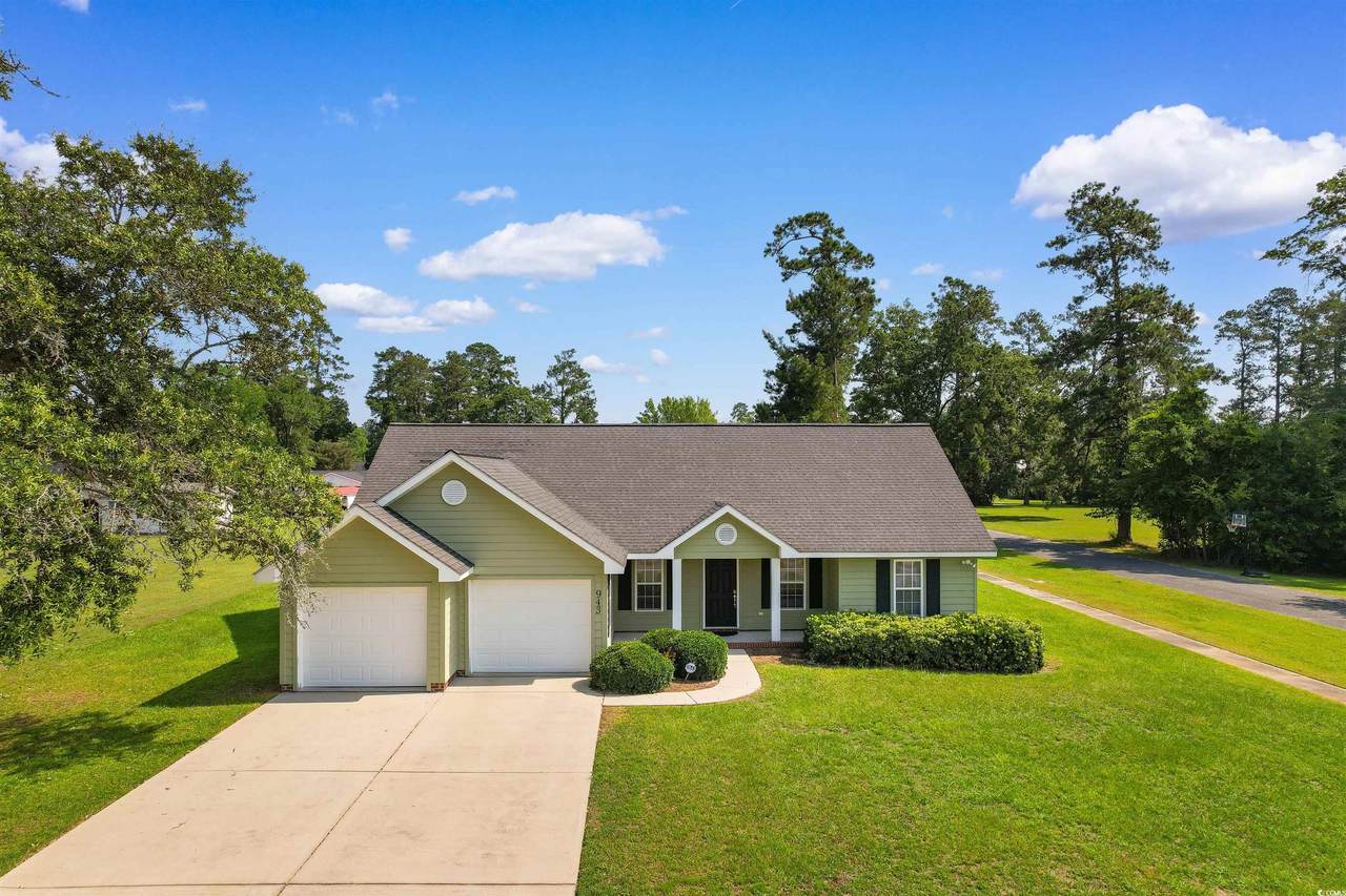 943 Oak St. - Photo 1