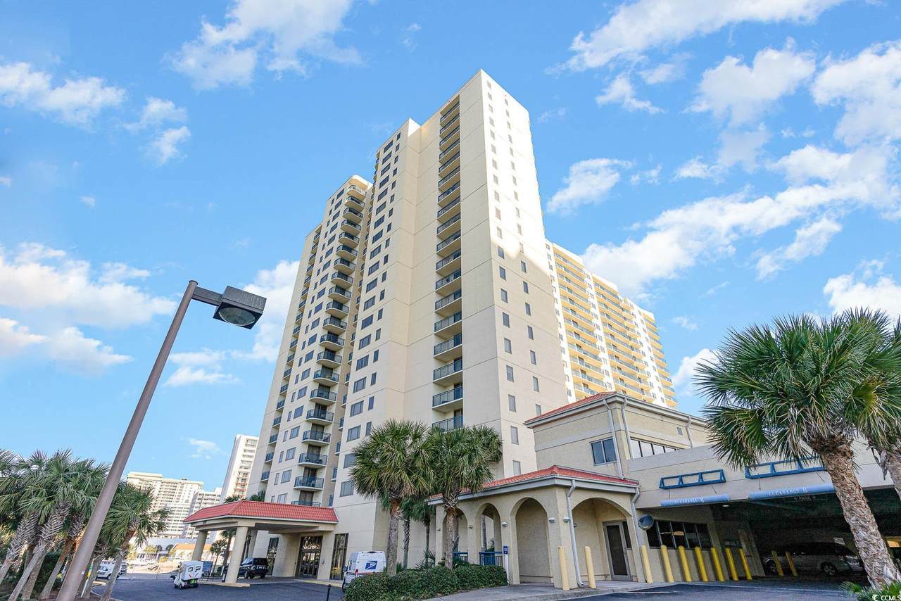 8560 Queensway Blvd. - Photo 1