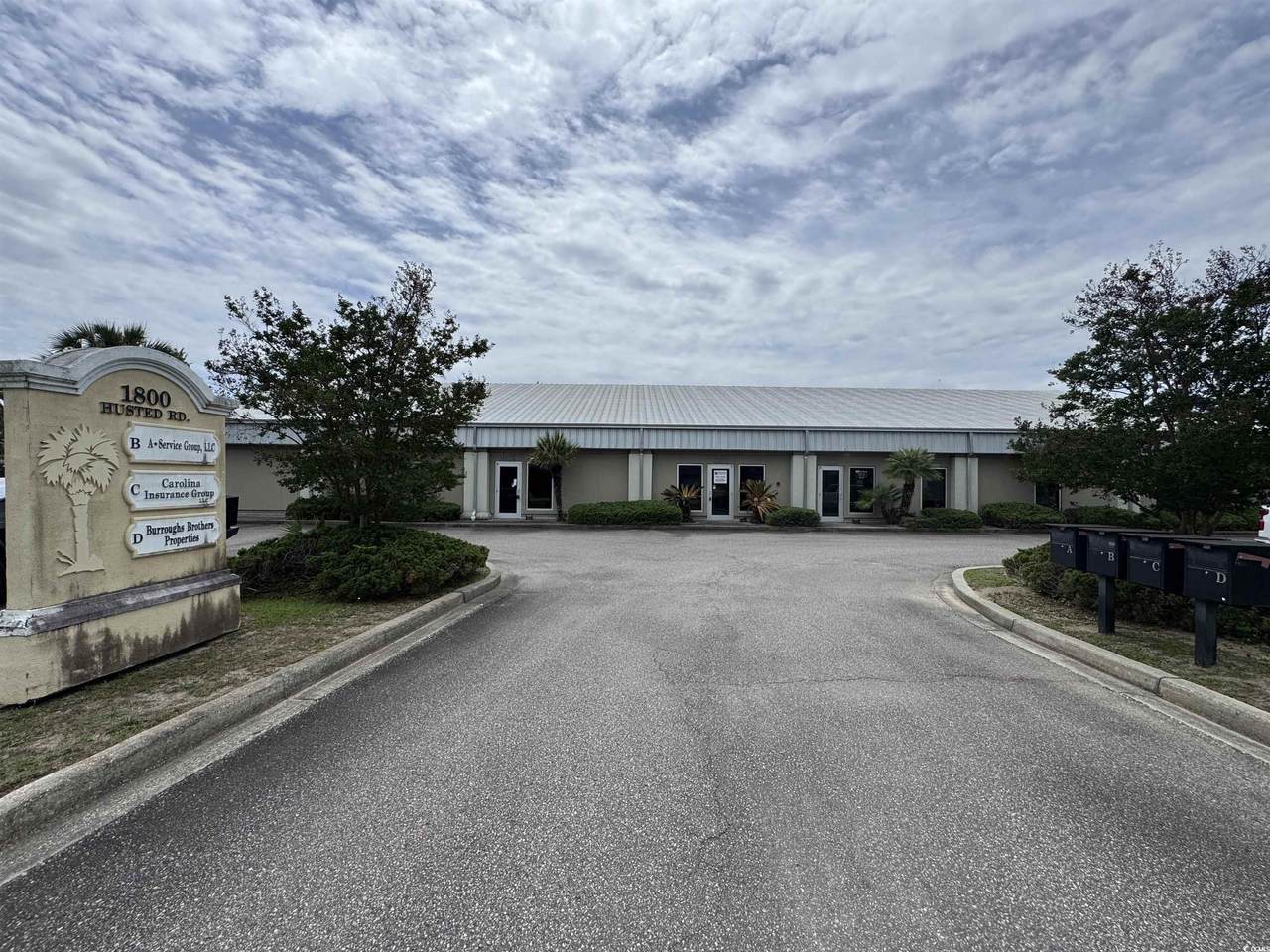1800 Husted Rd. - Photo 1