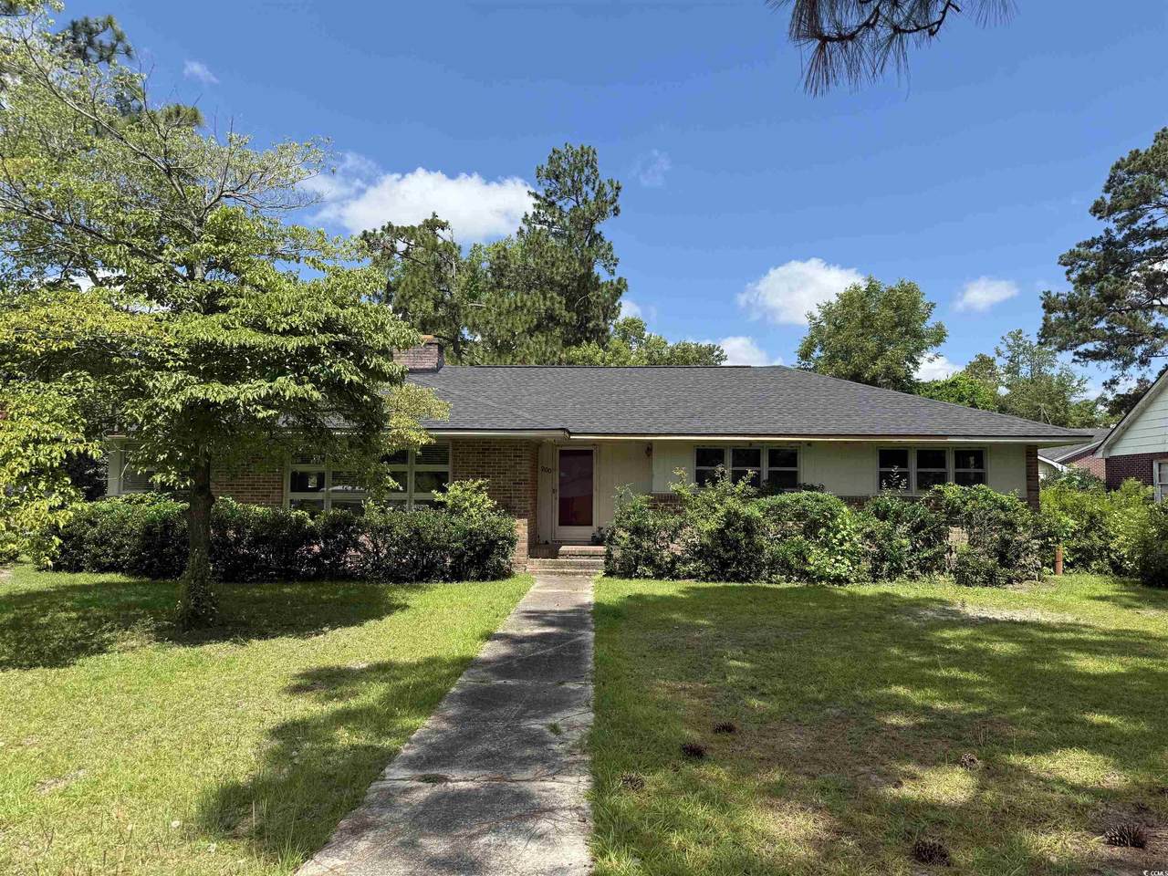 200 Magnolia St. - Photo 1