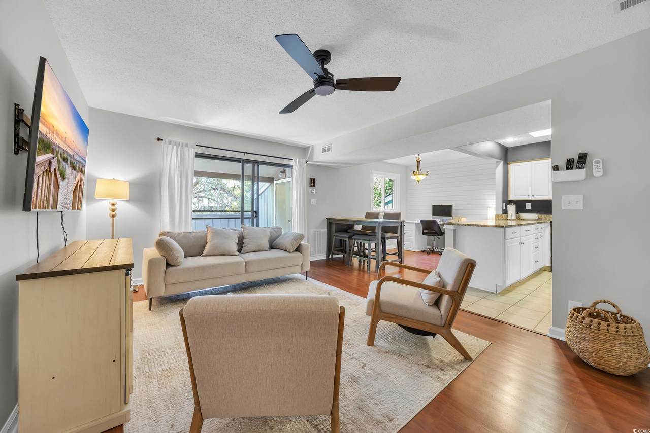 10301 North Kings Hwy. - Photo 1