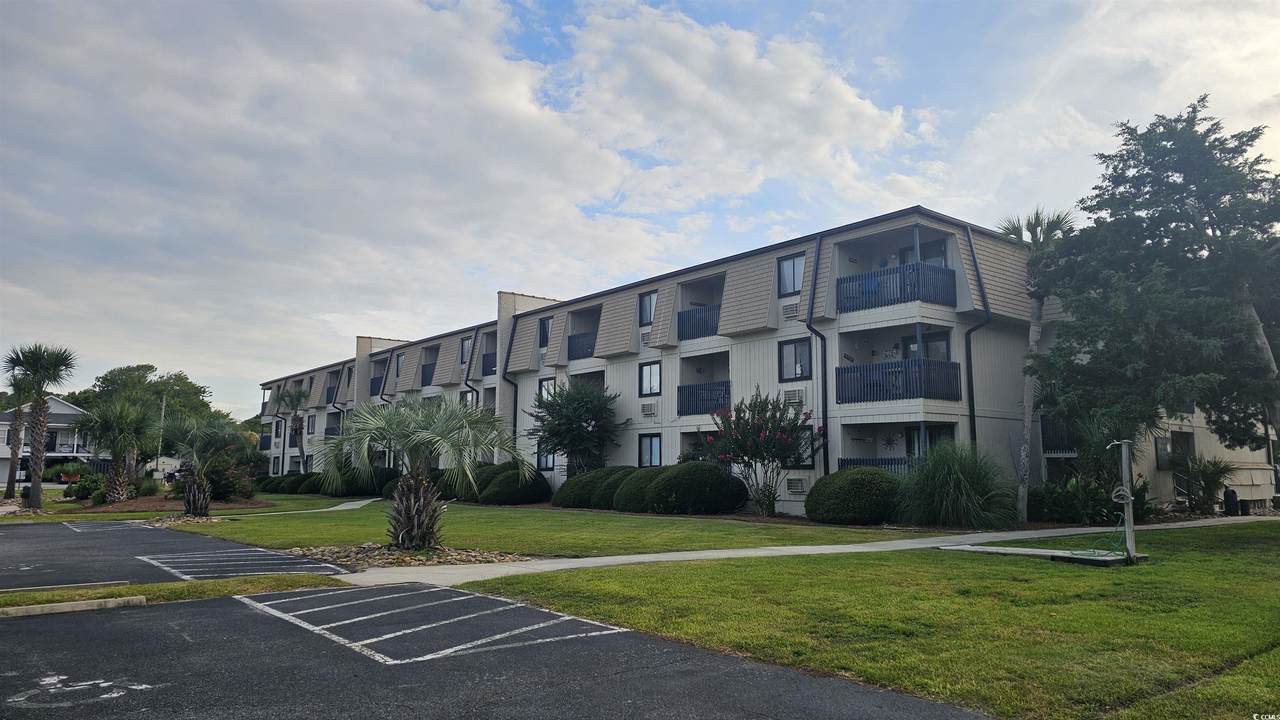 405 21st Ave. S - Photo 1