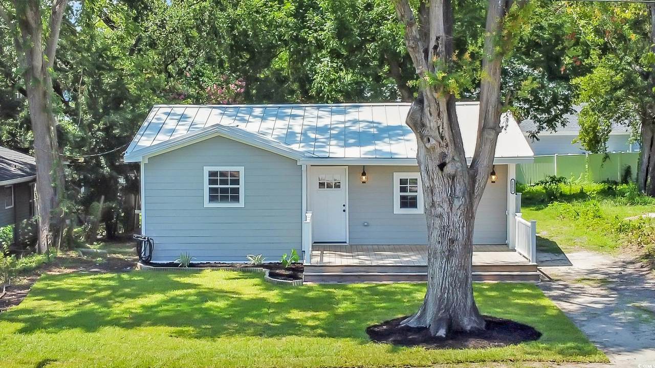 1553 Watson Ave. - Photo 1