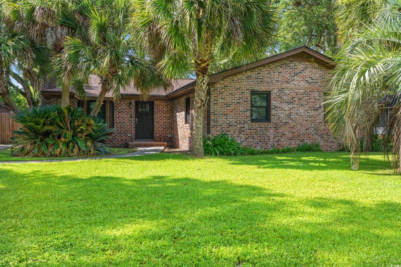 3002 Sawyer St. - Photo 1