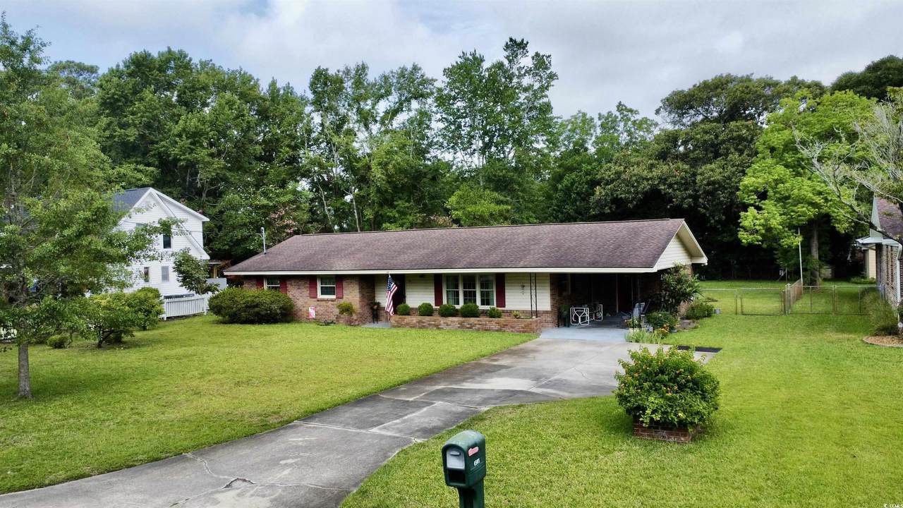 4501 Boxwood St. - Photo 1