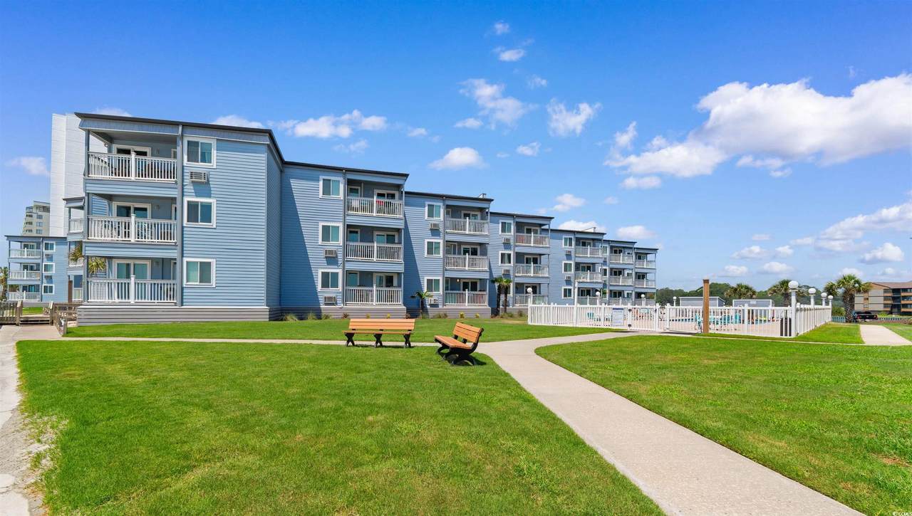 9530 Shore Dr. - Photo 1