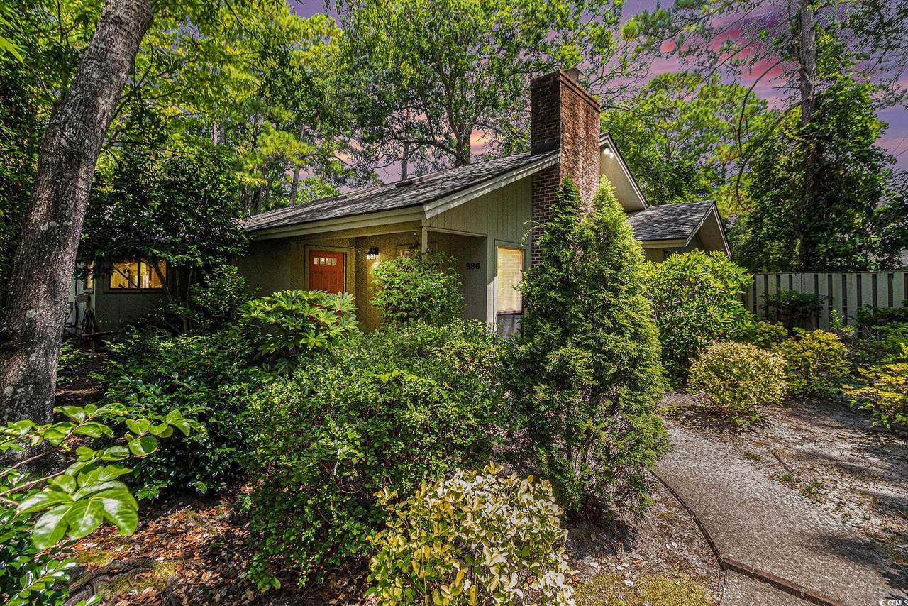 986 Briarwood Dr. - Photo 1