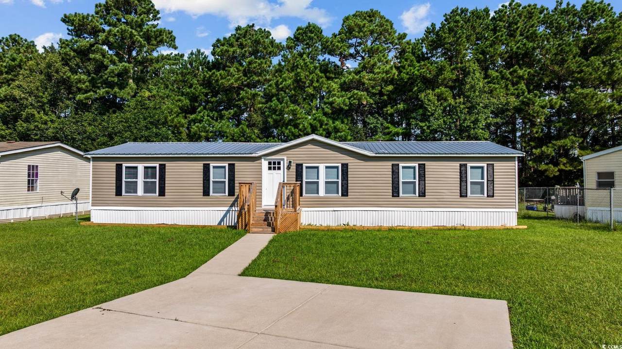 8186 Woodland Ave. - Photo 1