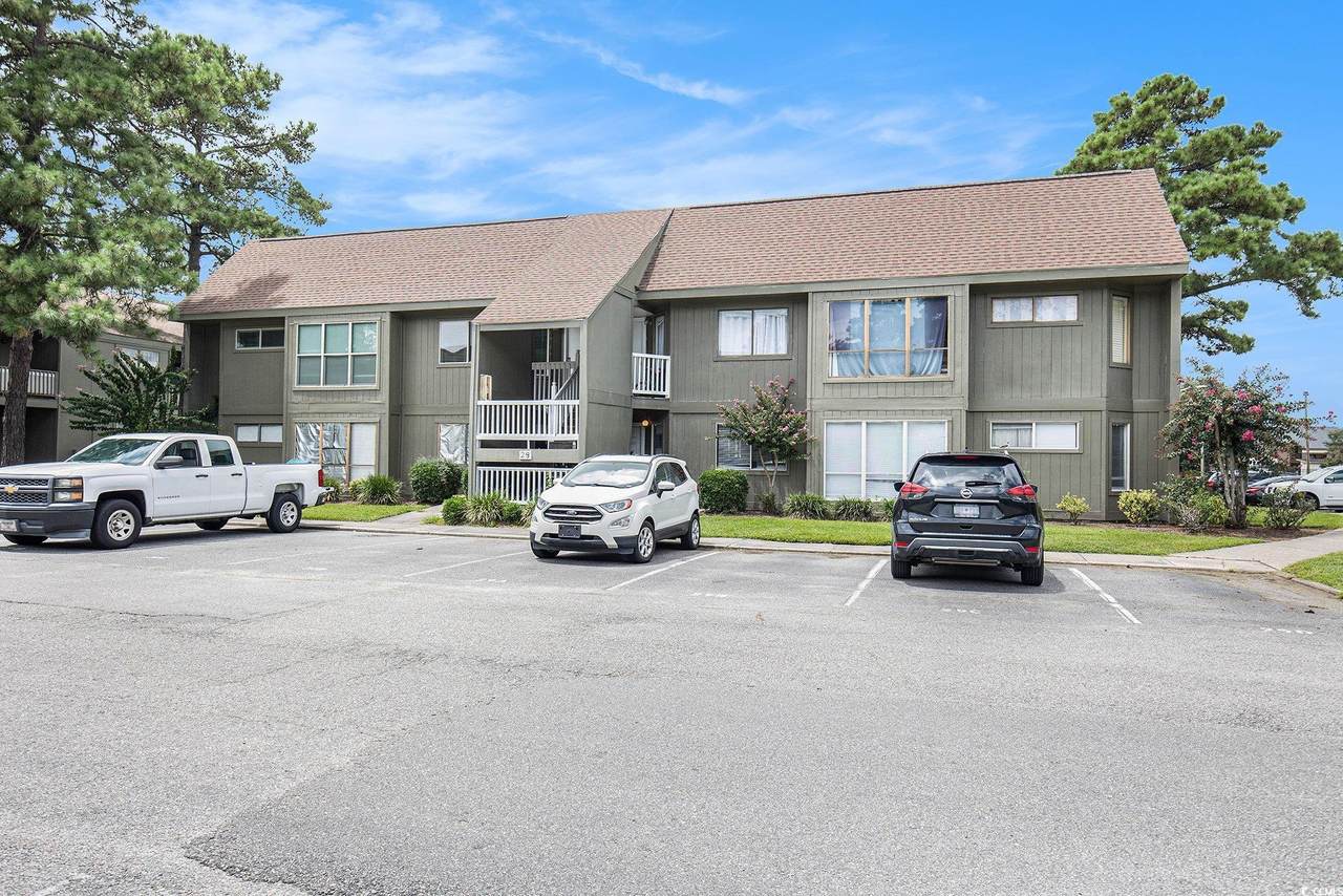 2000 Greens Blvd. - Photo 1