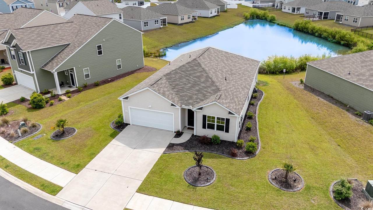 1135 Sennema Circle - Photo 1