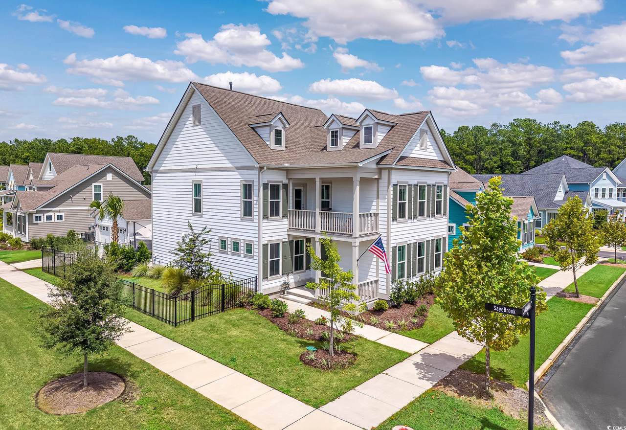 201 Delano Way - Photo 1