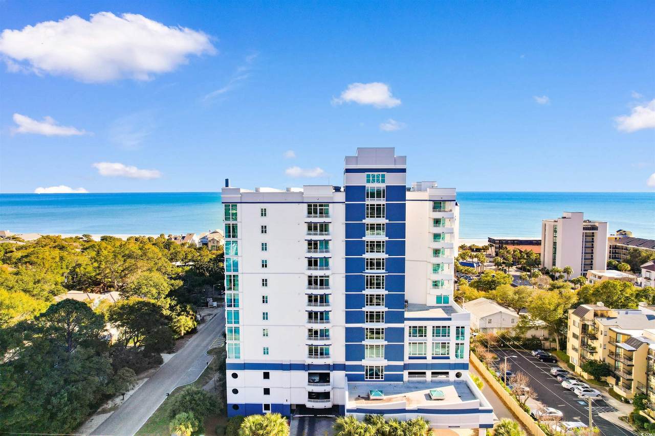 215 77th Ave. N - Photo 1