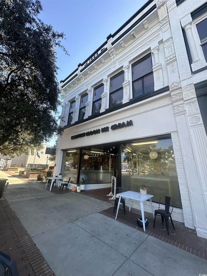 801 Front St. - Photo 1