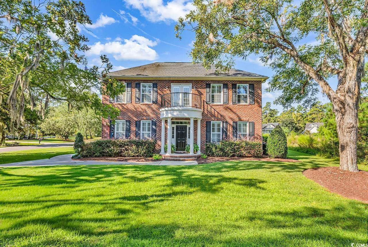 223 All Saints Loop - Photo 1