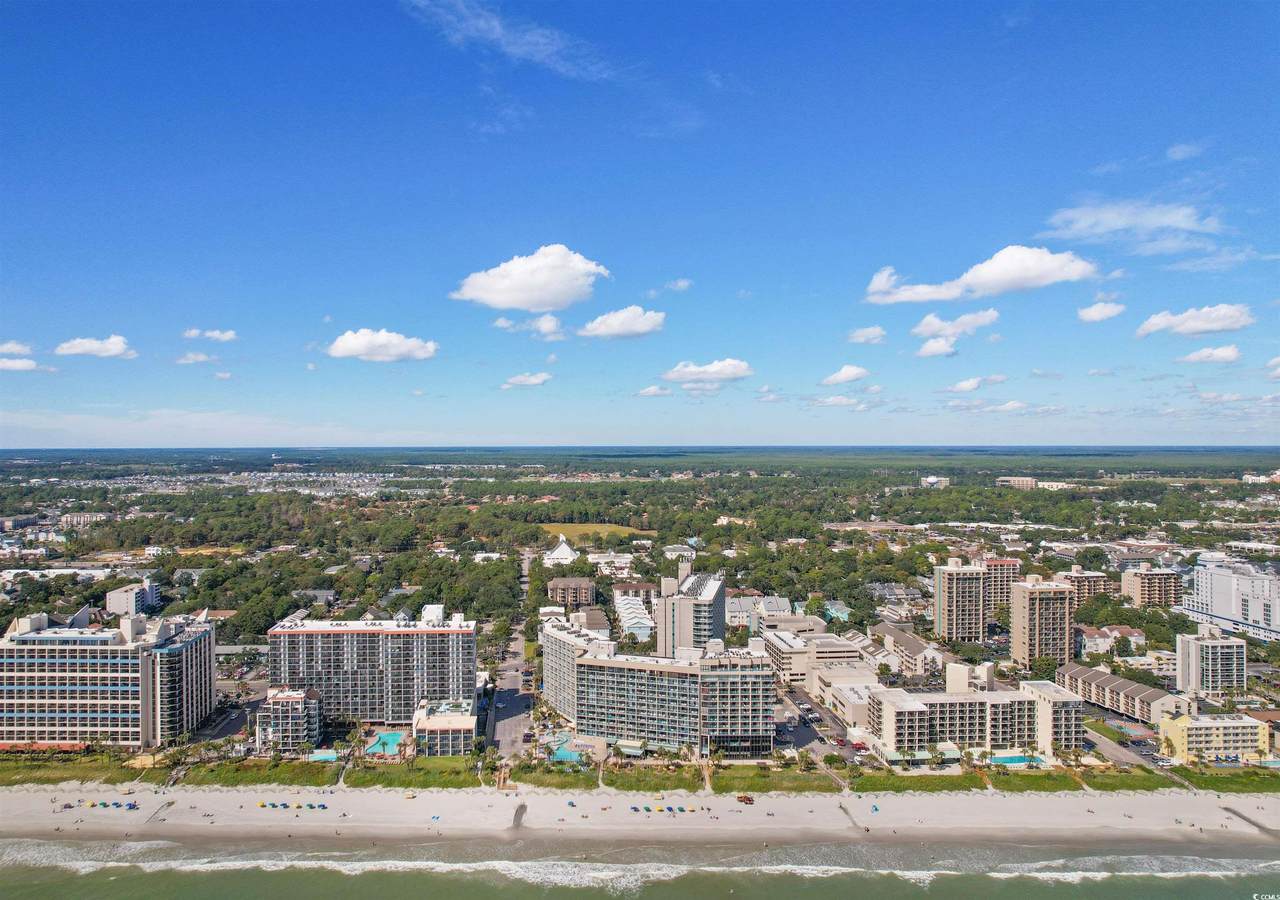 201 74th Ave. N - Photo 1