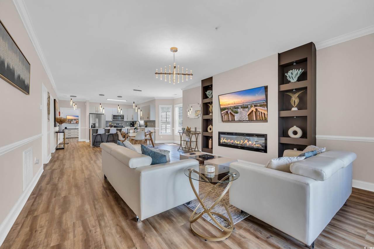 4821 Luster Leaf Circle - Photo 1