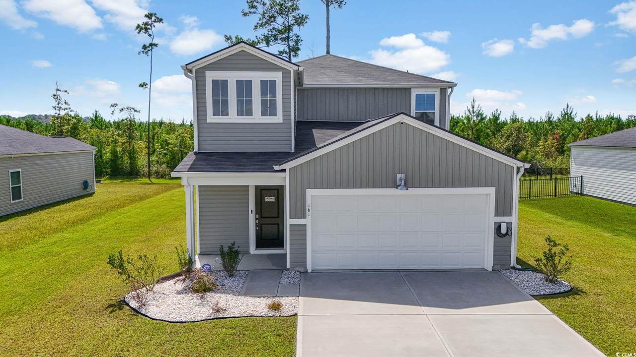 161 Saddle St - Photo 1