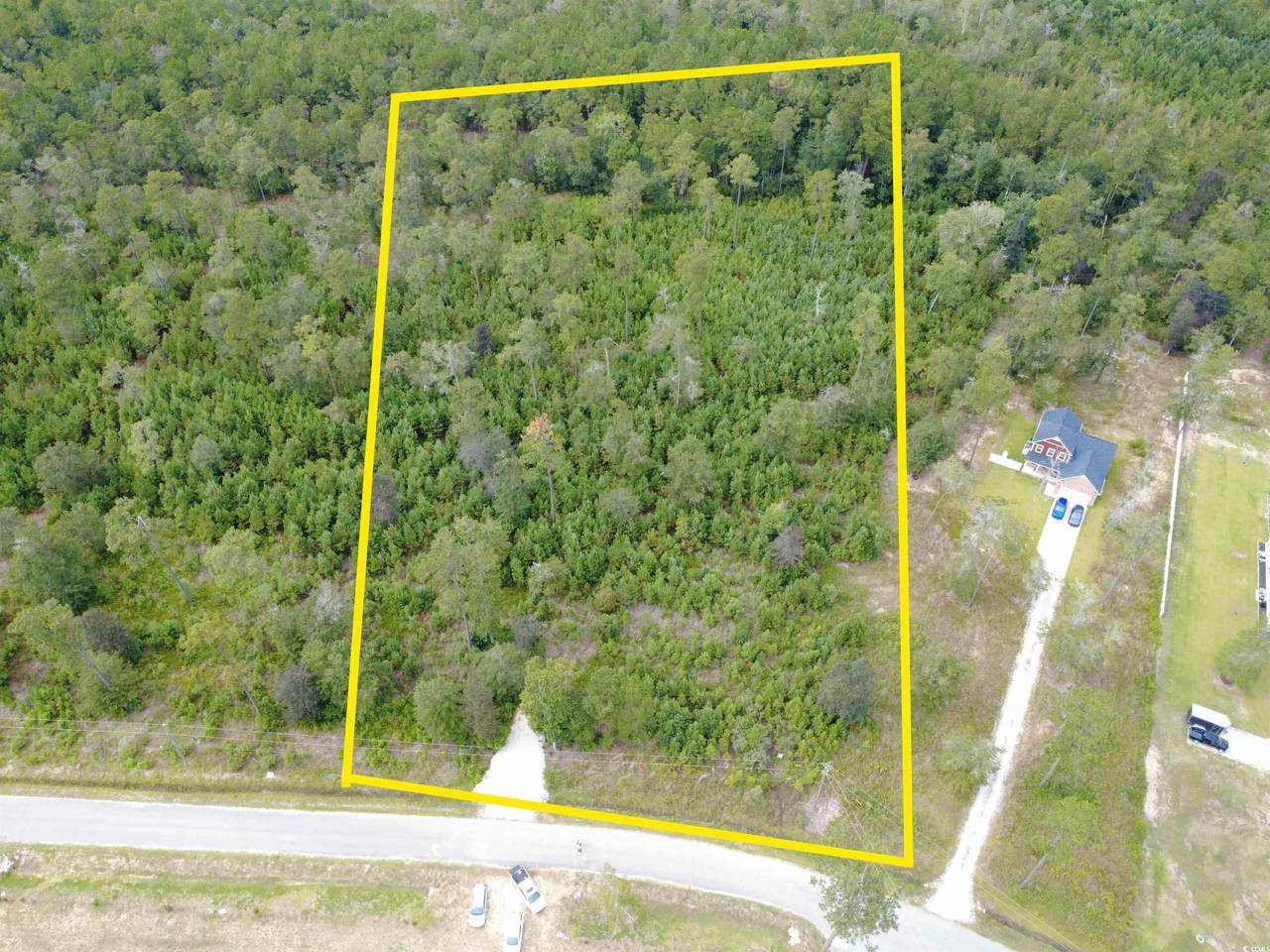 5025 Huckleberry Ln. - Photo 1