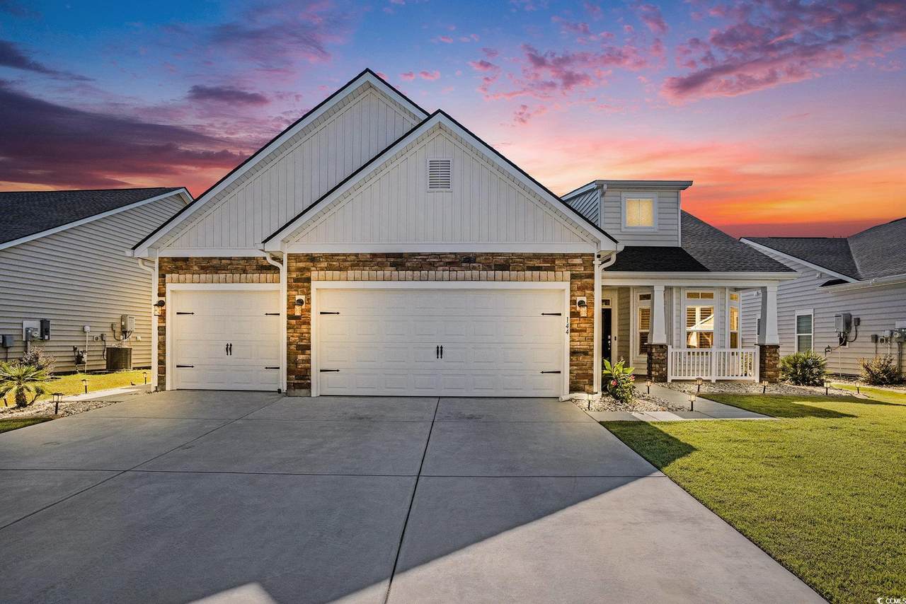 144 Albatross Way - Photo 1