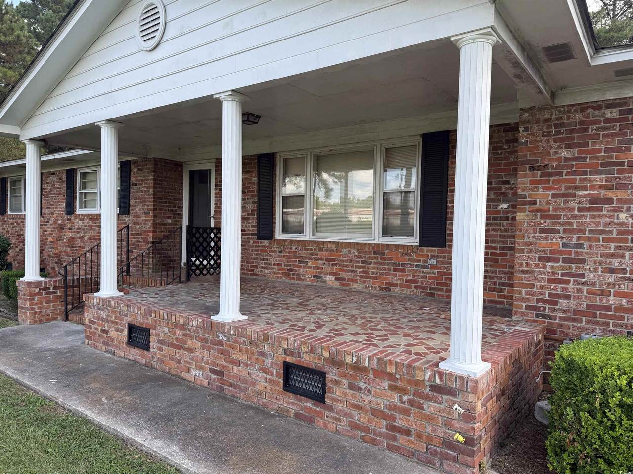 1029 Bragdon Rd. - Photo 1