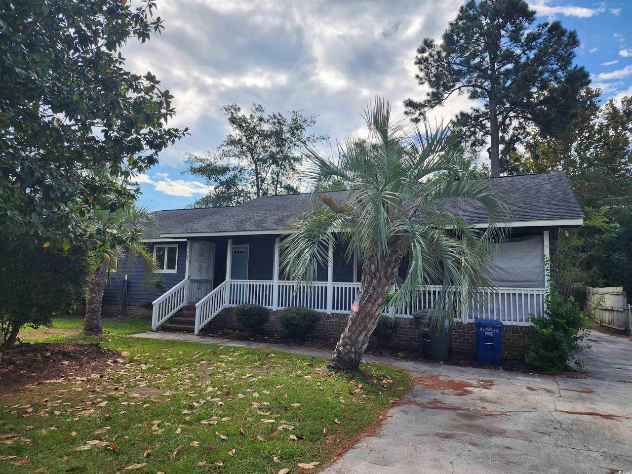 705 Bay St. - Photo 1