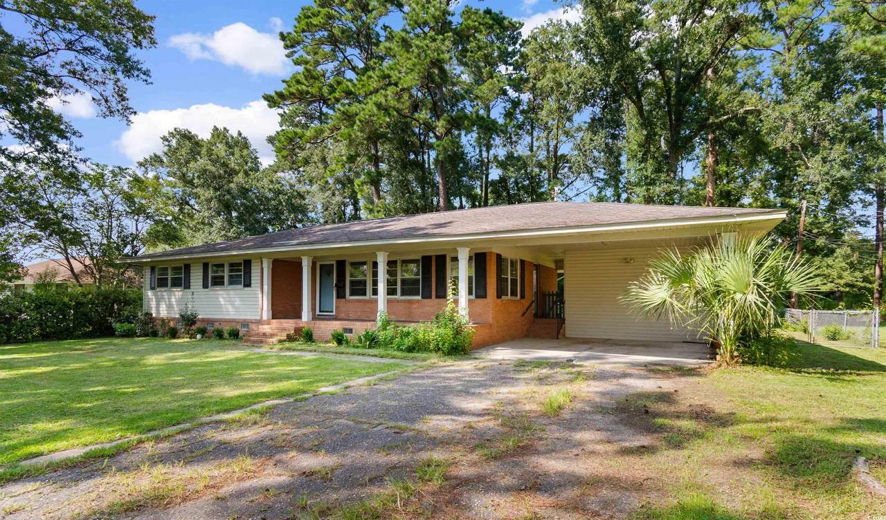 1706 Sherwood Dr. - Photo 1