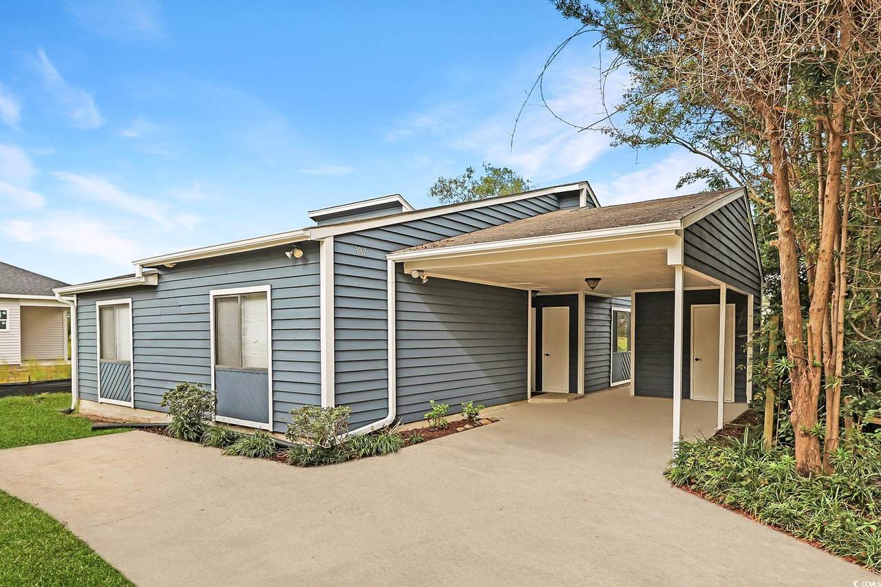 3962 Pinebrook Circle - Photo 1