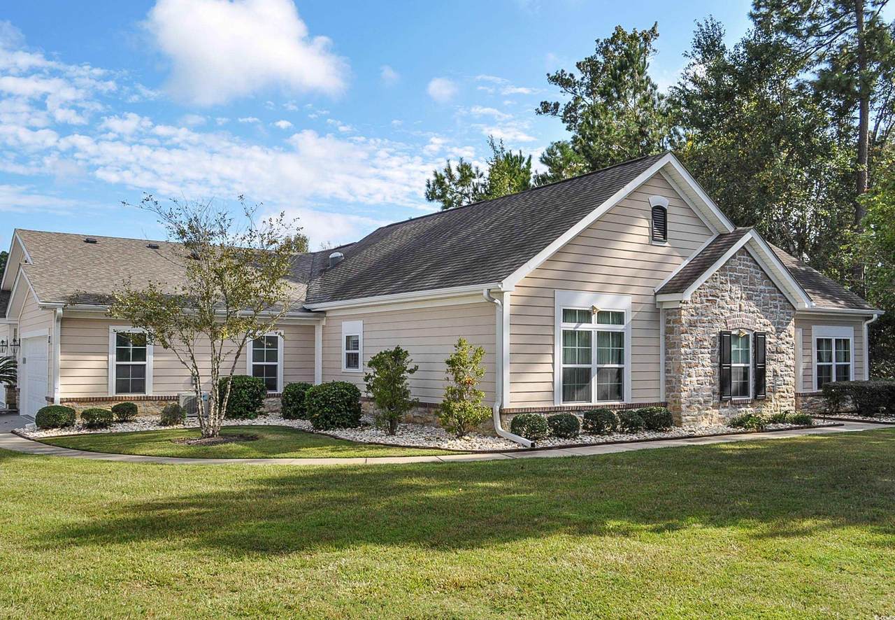 348 Arlington Circle - Photo 1