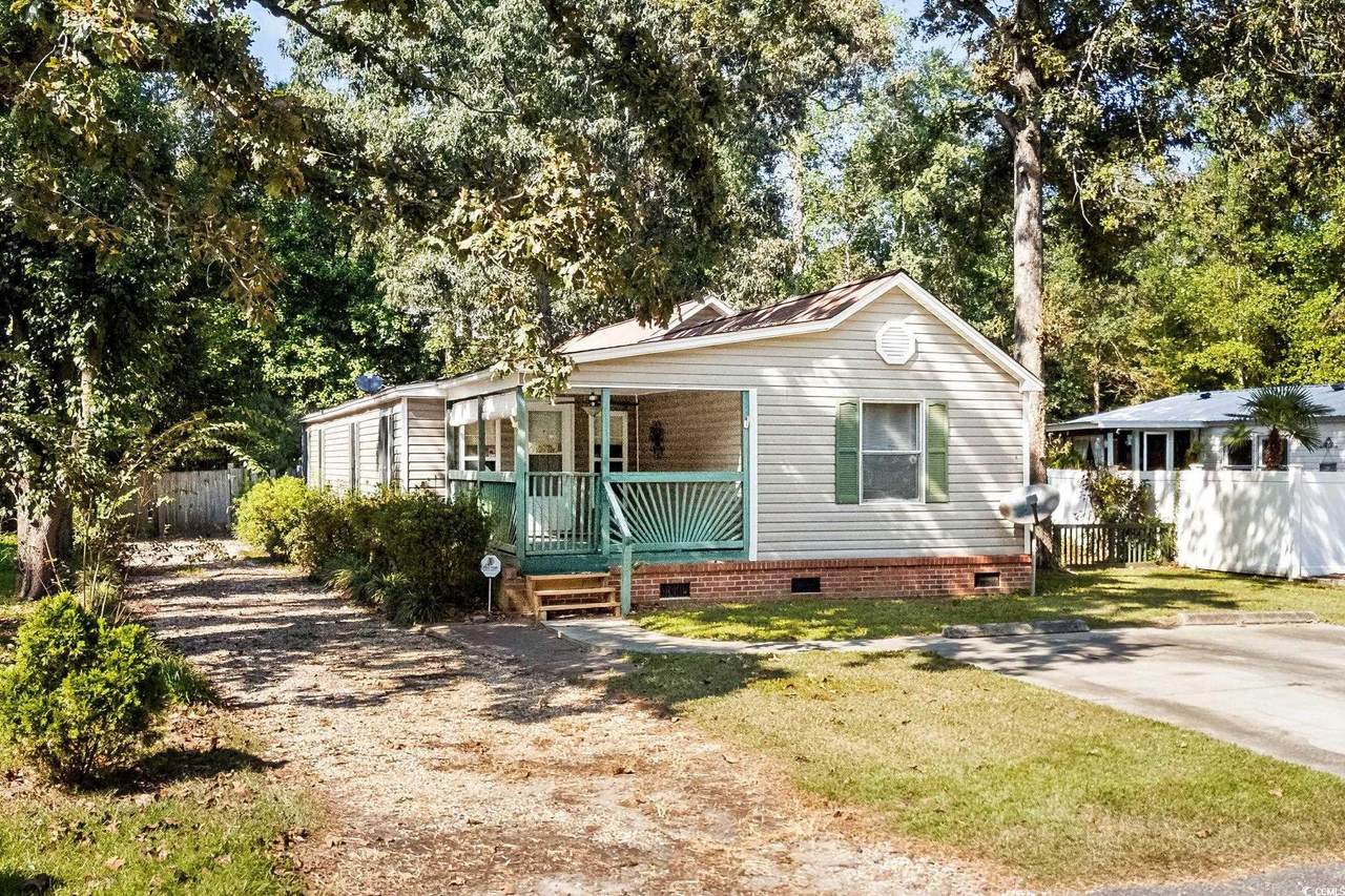 9017 Teal Dr. - Photo 1