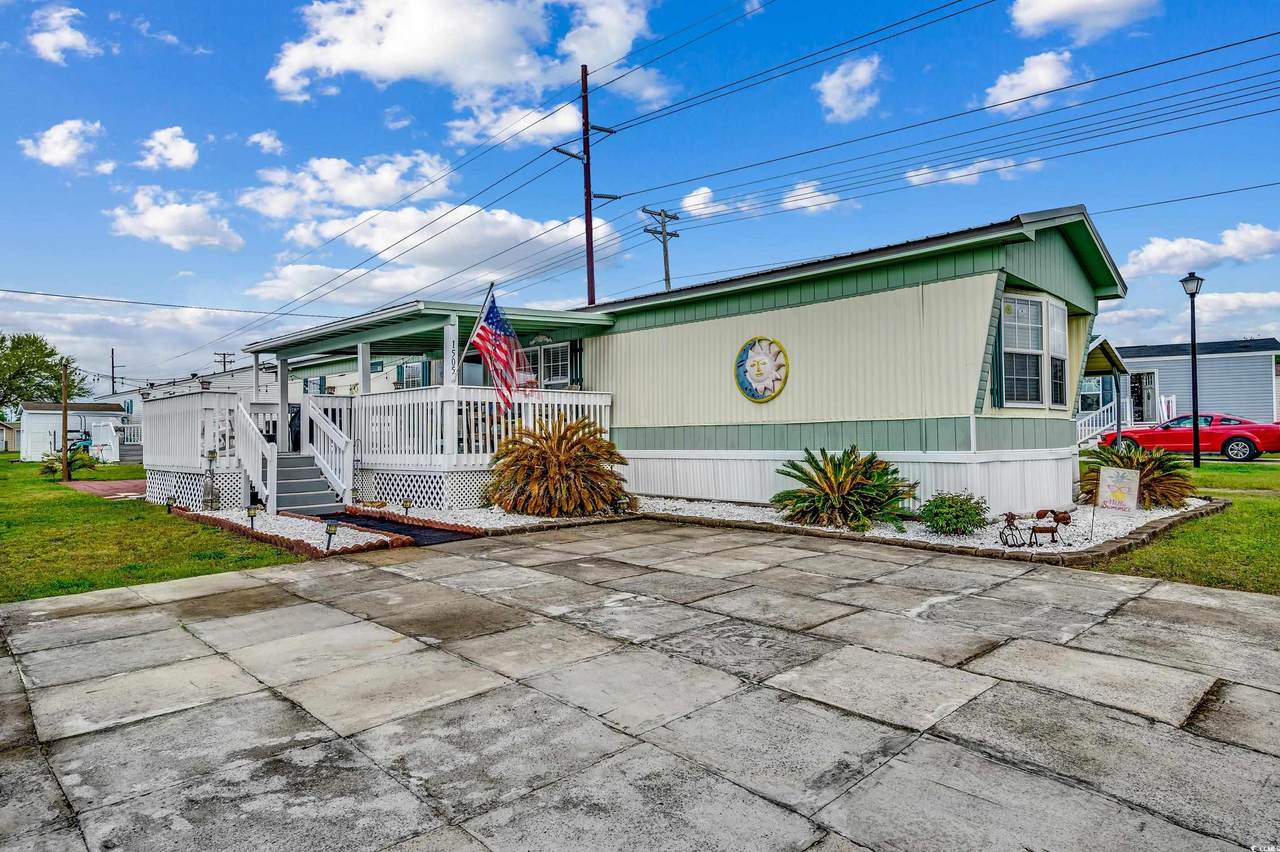 1505 Gardenia Ave. - Photo 1