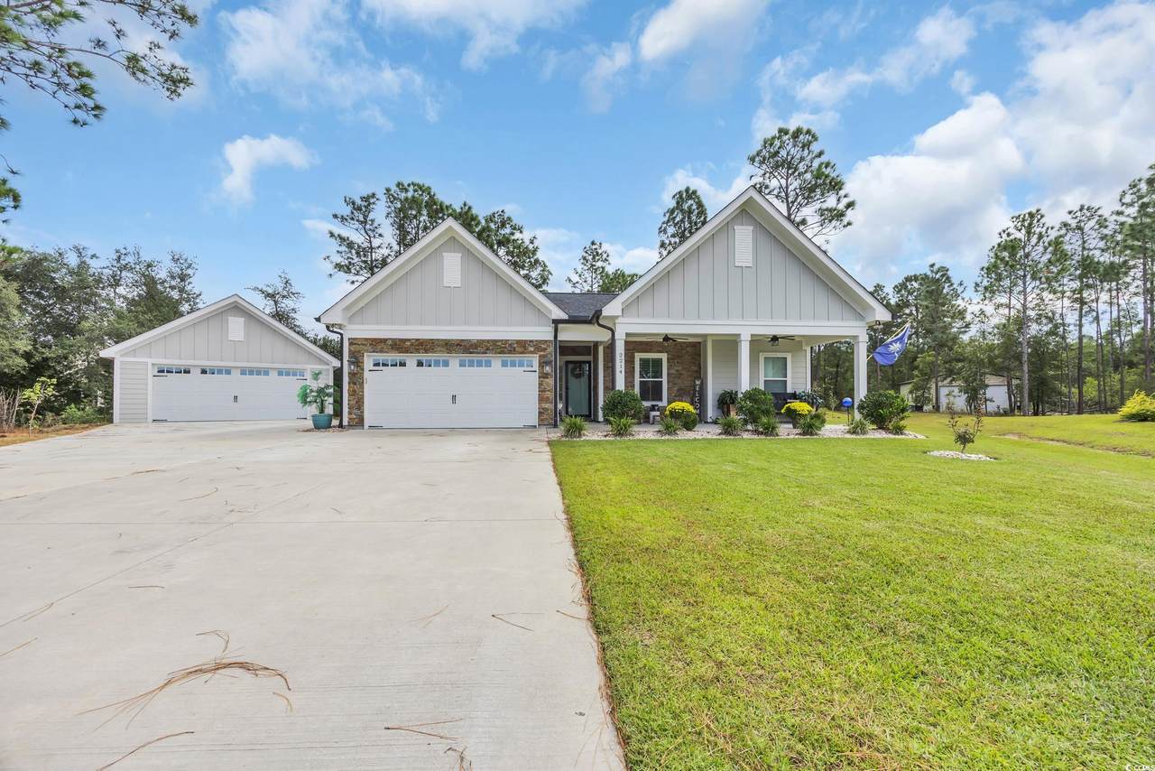 2214 Eastwoods Dr. - Photo 1