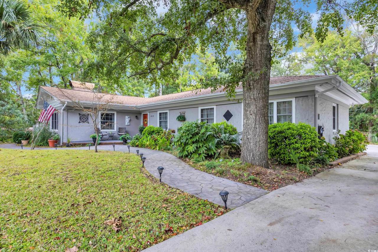 412 43rd Ave. N - Photo 1