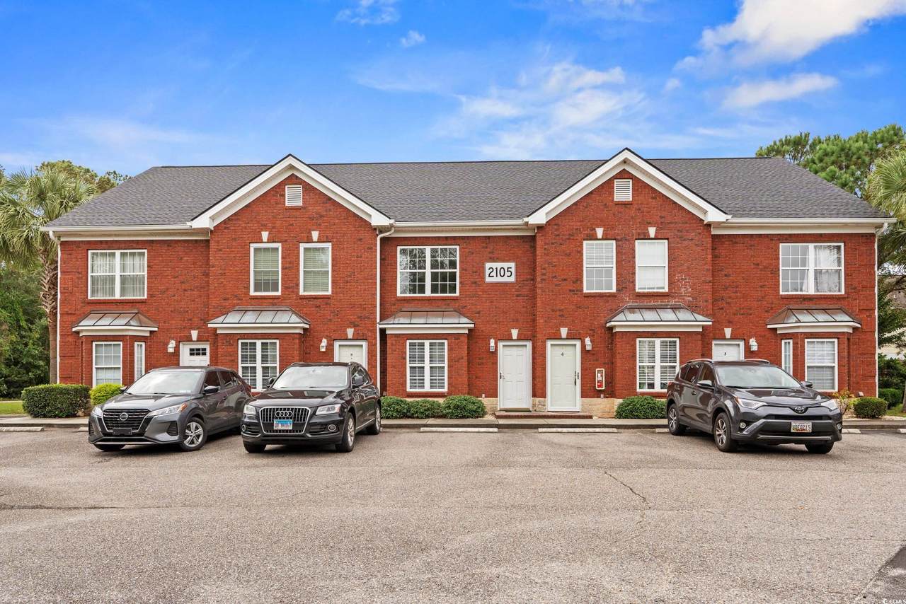 303 21st Ave. S - Photo 1