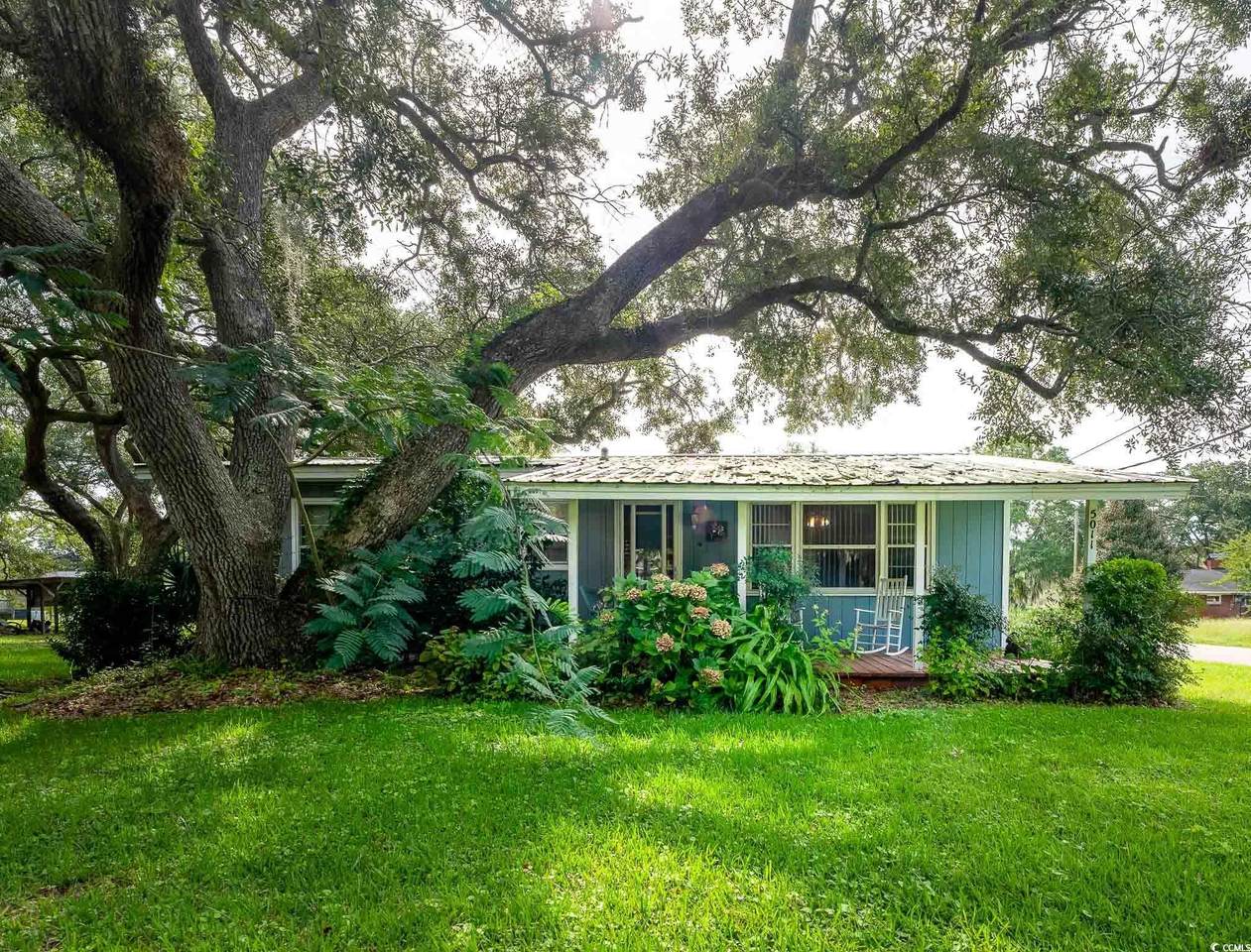 5011 1st St. - Photo 1