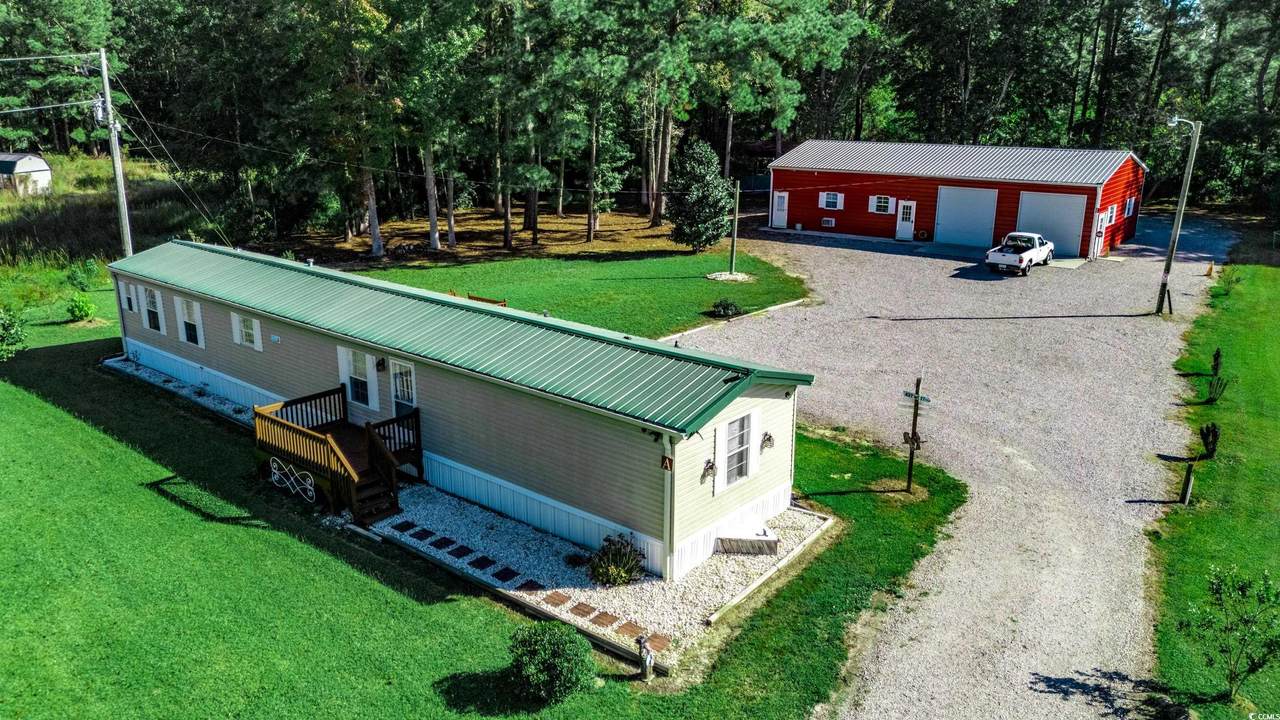 1304 Oscar Rd. - Photo 1