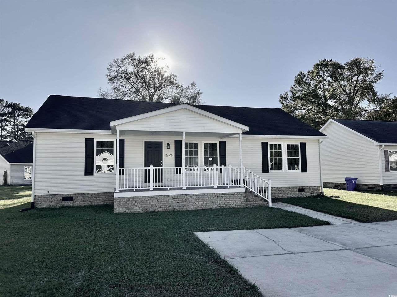 2432 Farmwood Circle - Photo 1