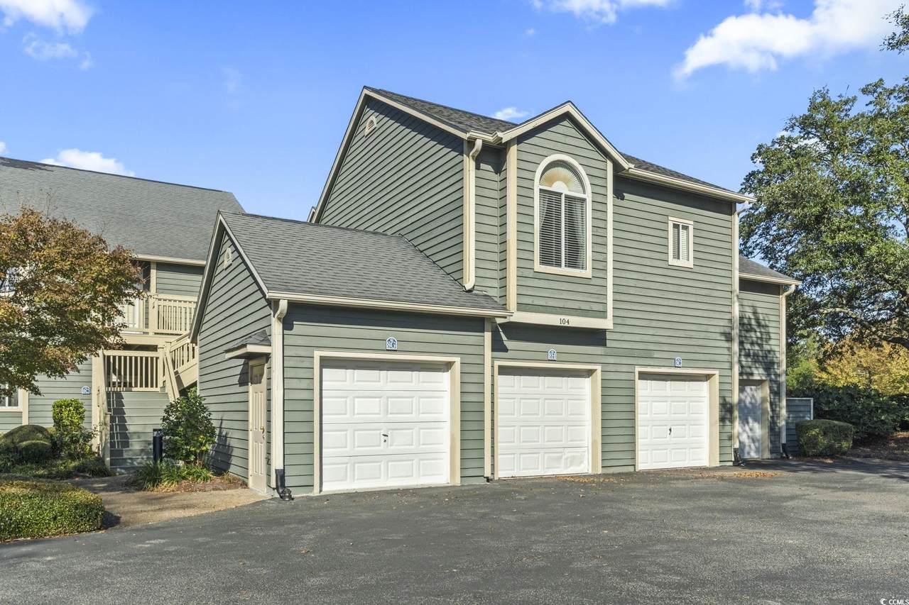 104 High Circle - Photo 1