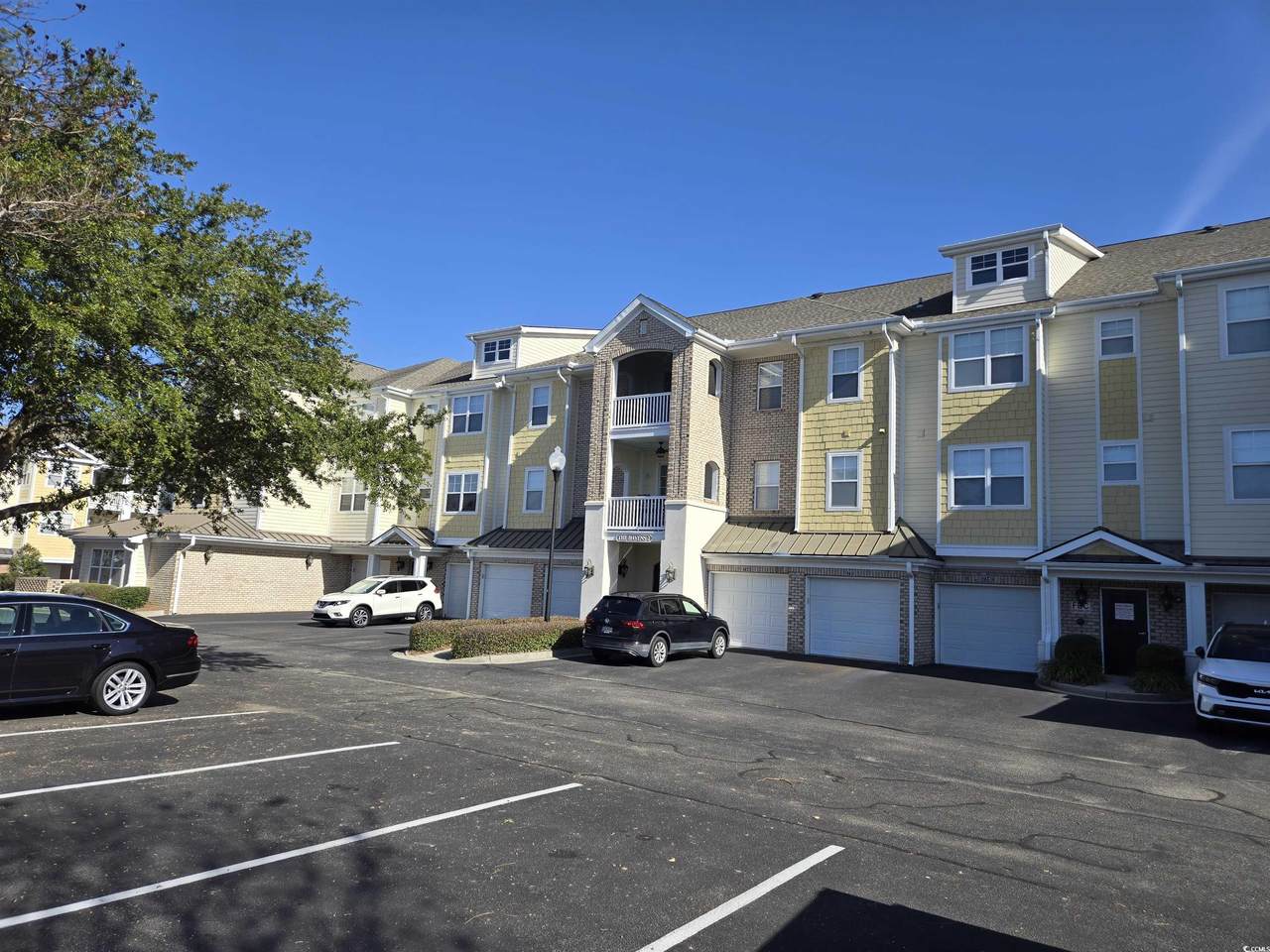6203 Catalina Dr. - Photo 1