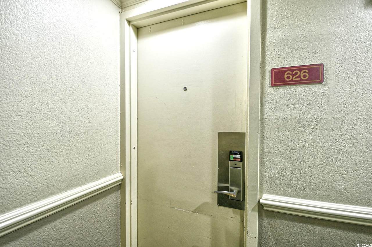 https://bt-photos.global.ssl.fastly.net/ccar/1280_boomver_1_2527561-2.jpg